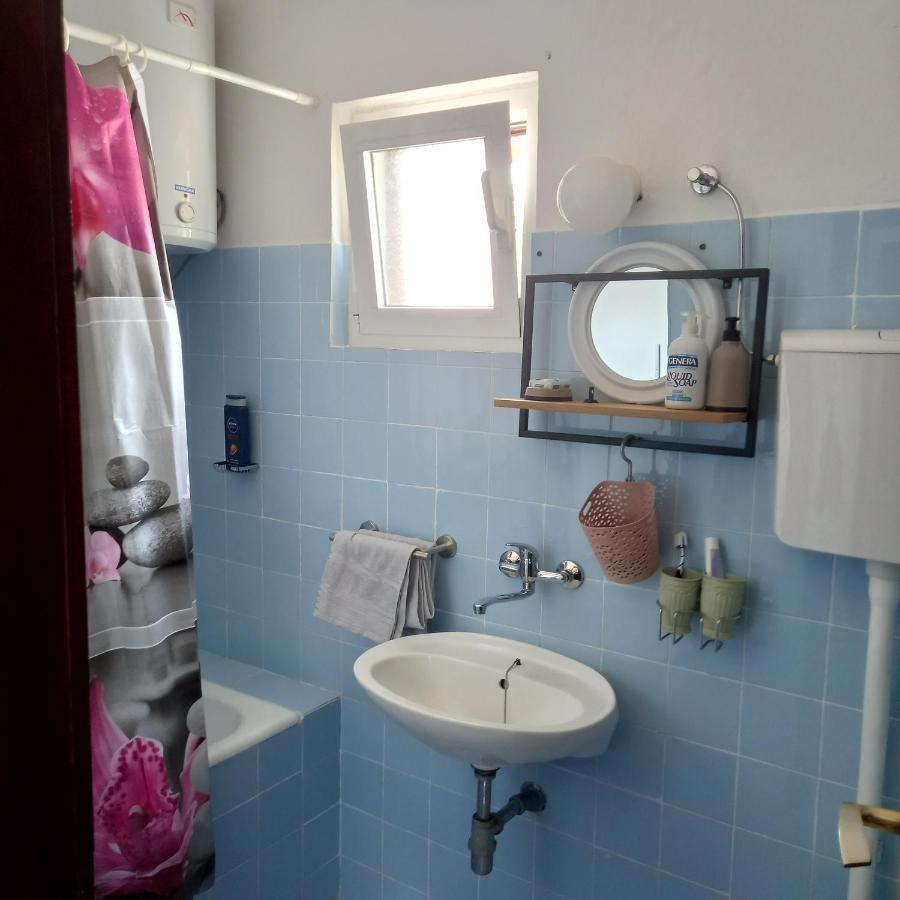Kuca Za Odmor Skalina - Sea View Βίλα Splitska Εξωτερικό φωτογραφία
